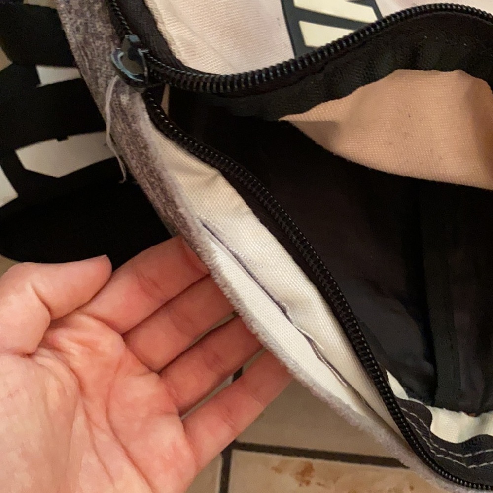 Vs Pink Backpack - image 3